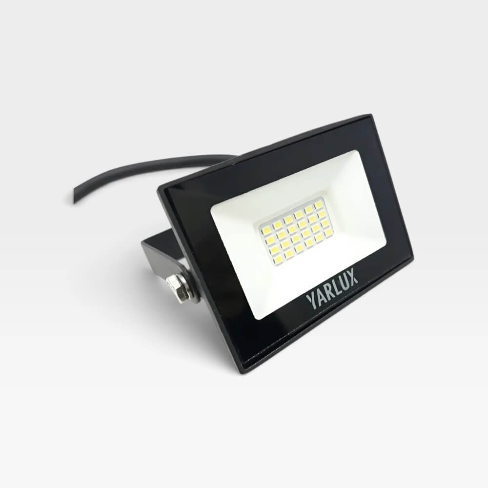 Proyector Led RGB con Control Remoto Yarlux